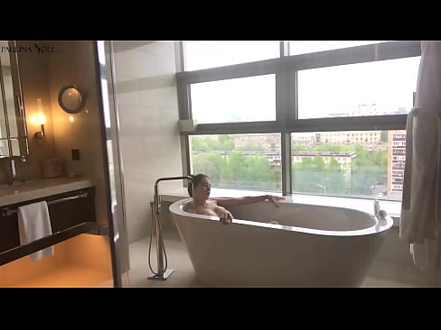 ❤️ Riesiges Babe wichst leidenschaftlich ihre Muschi im Badezimmer ☑ Porn video bei uns de.pornma-com.ru